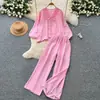 Estilo de Alta Gama para Mujeres en Otoño, Camisa Casual Holgada con Encaje Empalmado, Mangas de Farol, Cuello en V, Pantalones Rectos de Pierna Ancha de Cintura Alta
