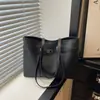 Bolsas Femininas Transfronteiriças 2026 Novo Estilo Coreano Bolsa Tote de Grande Capacidade Casual Retrô Moda Bolsa de Mão para o Trabalho Bolsa de Ombro