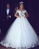 Vestido de Novia 2026 Nuevo Estilo Verano Hombros Descubiertos Encaje Corte Ajustado Sencillo Estilo Bosque Falda Voluminosa Vestido de Boda