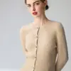 Cardigã feminino de cashmere com gola redonda, trança, mangas compridas, cor sólida, caimento justo, jaqueta de abotoamento simples para outono e inverno
