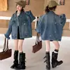 Chaqueta vaquera para niña, nuevo estilo para primavera y otoño, elegante y a la moda para niños, chaqueta holgada con detalles florales para niños mayores
