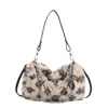 Bolsa de Outono para Mulheres, Bolsa de Braço de Pelúcia e de Alta Qualidade, Bolsa de Ombro Transversal de Pelúcia Moderna e Versátil, Bolsa de Pelúcia de Nicho
