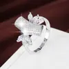 Superventas transfronterizo, anillo de circonita cúbica de diamantes completos, anillo asimétrico exquisito y moderno, joyería de alta gama, directo del fabricante