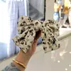 Grampo de cabelo com laço grande de celebridade da internet, presilha floral de chiffon para primavera, grampo para a parte de trás da cabeça de menina, acessórios de cabelo para rabo de cavalo, presilha doce para o topo