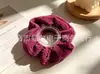 En Stock Venta al por Mayor Pana Estilo Coreano Color Sólido Simple Goma para el Pelo Rayas Intestino de Cerdo Goma para el Pelo Banda para el Pelo Anillo para el Pelo