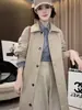 Gabardina holgada de estilo coreano para mujer, adelgazante, de longitud media, 2026 otoño, nuevo abrigo casual versátil color caqui, moderno