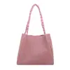 Bolso grande de mujer transfronterizo 2026 nuevo bolso de hombro tejido de moda para el uso diario bolso tote casual versátil