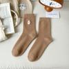 Meias grossas femininas veludo australiano bordado urso marrom meias cano alto outono e inverno forradas com fleece meias lua grossas meias quentes para chão