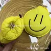Novo Amarelo Sorriso Rosto Sorridente Enchimento de Algodão Acessórios para Joias Roupas da Moda Sapatos da Moda Meias da Moda Acessórios para Cabelo da Moda Acessórios de Rosto Sorridente