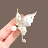 Broches Femininos de Atacado Estilo Novo Inspirado em Liga Metálica, Alfinetes de Lapela Versáteis para Casacos e Ternos