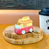 Chaveiro de Mini Carro Transfronteiriço Divertido Alívio de Estresse Brinquedo de Carro para Estudante Chaveiro Pingente de Bolsa Pequeno Presente