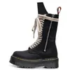 Botas de Motocicleta de Cuero Crazy Horse de Primera Capa Transfronterizas de Color Rojo con Suela Gruesa de 18 Ojales para Mujer 1460 Cremallera Lateral Botas Largas de Cuero Genuino Suela de Plataforma Lengüeta Larga