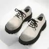 Sapatos Derby Masculinos Novos 2025 Estilo Retrô para Trabalho com Solas Grossas, Aumentadores de Altura Estilo Britânico de Corte Baixo Casuais