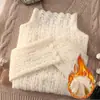 Camiseta básica de encaje cepillado de cuello medio alto para mujer para otoño e invierno, nuevo estilo, delgada, interior, top de malla de alta gama