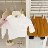 ¡El Tono Naranja Energético Le En Baby! Conjunto Original de Sudadera con Capucha de Forro Polar Doble Cara Autocalentable y Pantalones Bootcut para Niñas Otoño/Invierno