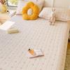 Categoría a Otoño e Invierno Burbuja Algodón Acolchado Cubrecama Una Pieza Universal Cuatro Estaciones Tatami Acolchado Cama Sábanas Colchón Estilo Nuevo 2025