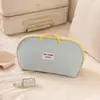 Bolsa organizadora de lingerie, ideal para viagens, portátil, design três em um para organizar calcinhas, sutiãs e meias, um item essencial para viagens e para guardar peças íntimas
