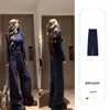Chamarra sudadera azul marino para mujer, atuendo de otoño, nuevo conjunto casual deportivo estilo coreano de principios de otoño con pantalones anchos y sudadera con capucha