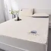Categoría a Grado Materno e Infantil Set de Tres Piezas de Colchoneta de Látex de Seda de Hielo Verano Sábana Ajustable Dormitorio Estudiante Colchoneta Acondicionada Transpirable
