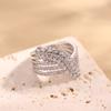 Europa y Estados Unidos popular anillo cuadrado exagerado de zircón con diseño de escalera para mujer nicho sentido de alto nivel no se decolora anillo moda lujo comida anillo para dedo