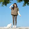 Nuevo Chaleco de Punto Patchwork de Algodón para Mujer 2026 Otoño/Invierno Corto Holgado Diseño de Cuello Alto Sentido del Diseño Chaleco Capa Ropa de Abrigo