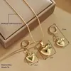 Conjunto de Joias Colar Novo Coração de Pêssego Europeu e Americano Conjunto de Joias Conjunto de Colar Amor Colar Brincos Conjunto de Duas Peças