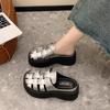 Mulas tejidas de estilo europeo de moda con aumento de altura y punta cerrada para mujer, modelo nuevo 2025, sandalias de playa petite con suela gruesa