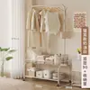 Cabideiro Móvel de Chão Moderno para Uso Doméstico no Quarto, Cabide para Roupas de Dormir e Sujas, Prateleira de Armazenamento para Roupas e Chapéus