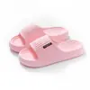 Pantuflas de EVA de color liso para verano, acolchadas para una sensación cómoda, adecuadas para uso en casa, hoteles y casas de huéspedes, pantuflas antideslizantes de una tira para parejas, venta al por mayor