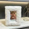Marco de Fotos Zhentai, Felpa Esponjosa, Decorativo Suave al Tacto, Para Hogar Dormitorio Escritorio, Blanco 10x15cm, 1 Paquete