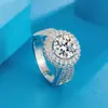 Anel de noivado de luxo com diamantes completos, venda ao vivo online, grupo de diamantes simulados importados, anel com zircônia embutida