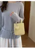 Bolso de diseñador único para mujer, nuevo bolso cruzado versátil de verano 2026, bolso de mano súper popular para ir al trabajo, bolso cuadrado pequeño