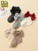Calcetines de encaje con lazo para niñas, para primavera y otoño, longitud hasta media pantorrilla, grado A para bebé, corte holgado, adecuados para 0-6-12 meses, estilo princesa, modernos