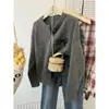Outono e Inverno Novo Design Coreano Tops Cinza Retrô Lã Tricotada Suéter Cardigã Feminino Gola Redonda