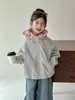 Ropa exterior de otoño para niñas 2026 nuevo y elegante cortavientos con capucha para bebés, chaqueta de primavera y otoño para niños con bloques de color