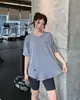 [Personalizado] Conjunto de Roupas de Yoga de Manga Curta para Esportes e Fitness de Verão, Solto, para Perder Gordura, Tamanho Grande, Secagem Rápida, Cobre o Bumbum, Comprimento Médio
