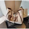 Bolsa de Lona Artística Grande Capacidade Feminina Textura Fashion Versátil Bolsa Tote para o Dia a Dia Nova Bolsa de Ombro Outono e Inverno Transfronteiriça
