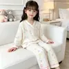 Pijamas de Algodón Nube para Niñas Conjunto Cuello en V Manga Larga Pantalón Largo Dibujos Animados Lindo Temporada Primavera Otoño Niños Medianos y Grandes Ropa para el Hogar