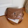 Bolsa Feminina de Comércio Exterior Transfronteiriço 2026 Novo Modelo Bolsa de Ombro em Couro Macio Bolsa Transversal Retrô Bolsa de Mãe Fashionável Estilosa