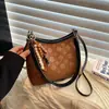 Bolsa de Ombro Transversal Versátil Monograma Moda Vintage Grande Capacidade para o Dia a Dia