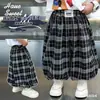 Calças de Menino Verão 2026 Novo Estilo Japonês Preguiçoso Infantil Calças de Xadrez Wide-Legged Estilo Coreano Menino Bebê Finas