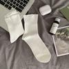 Calcetines de mujer Cuatro Estaciones media pantorrilla calcetines de confinamiento de boca suelta para mujer doble aguja color sólido encaje calcetines de mujer simples rayas verticales calcetines de maternidad Algodón
