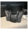 Bolso de Axila de Gran Capacidad para el Trayecto Diario Nuevo Bolso para Mujer 2025 Bolso de Hombro Casual y Elegante Bolso Tote con Costuras Elegantes de Color Contrastante