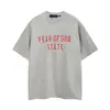 Marca Americana Tendência Essenciais Camiseta Casual Solta de Manga Curta com Estampa de Letras para Homens e Mulheres Tops de Casal