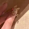 Anel Estrela Dupla Dourado Brilhante de Novo Estilo para Mulheres, Toque de Luxo Leve de Alta Qualidade, Anel Empilhável para Dedo Indicador com uma Vibe Cool e Elegante