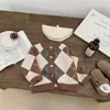 Cárdigan de Punto para Niños Estilo Retro con Patrón de Diamantes, Estilo Primavera y Otoño, Suéter Unisex para Bebé de Cuello Redondo de un Solo Botón, Ropa de Abrigo Versátil