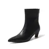 Botines coreanos de mujer de punta con cremallera trasera, nuevos botines de cuero genuino de tacón medio para otoño e invierno, botines ajustados, talla 40
