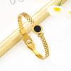 Pulseira de Disco Dourado com Carta de Amor da Moda Europeia e Americana que Não Desbota para Mulheres, Joia de Pulseira Simples e Versátil de Aço Titânio