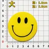 Adesivo de Emoticon Sorridente de Desenho Animado em Borracha Macia de PVC, Acessórios DIY para Capas de Celular, Tablets, Geladeiras, Bolsas, Sapatos e Itens Decorativos