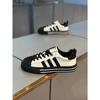 Zapatillas deportivas de tres barras con cabeza de concha para hombre, primavera y otoño 2025, nuevas, cómodas, de suela suave, combinables, con diseño TikTok, con explosiones rápidas de manos, zapatos casuales